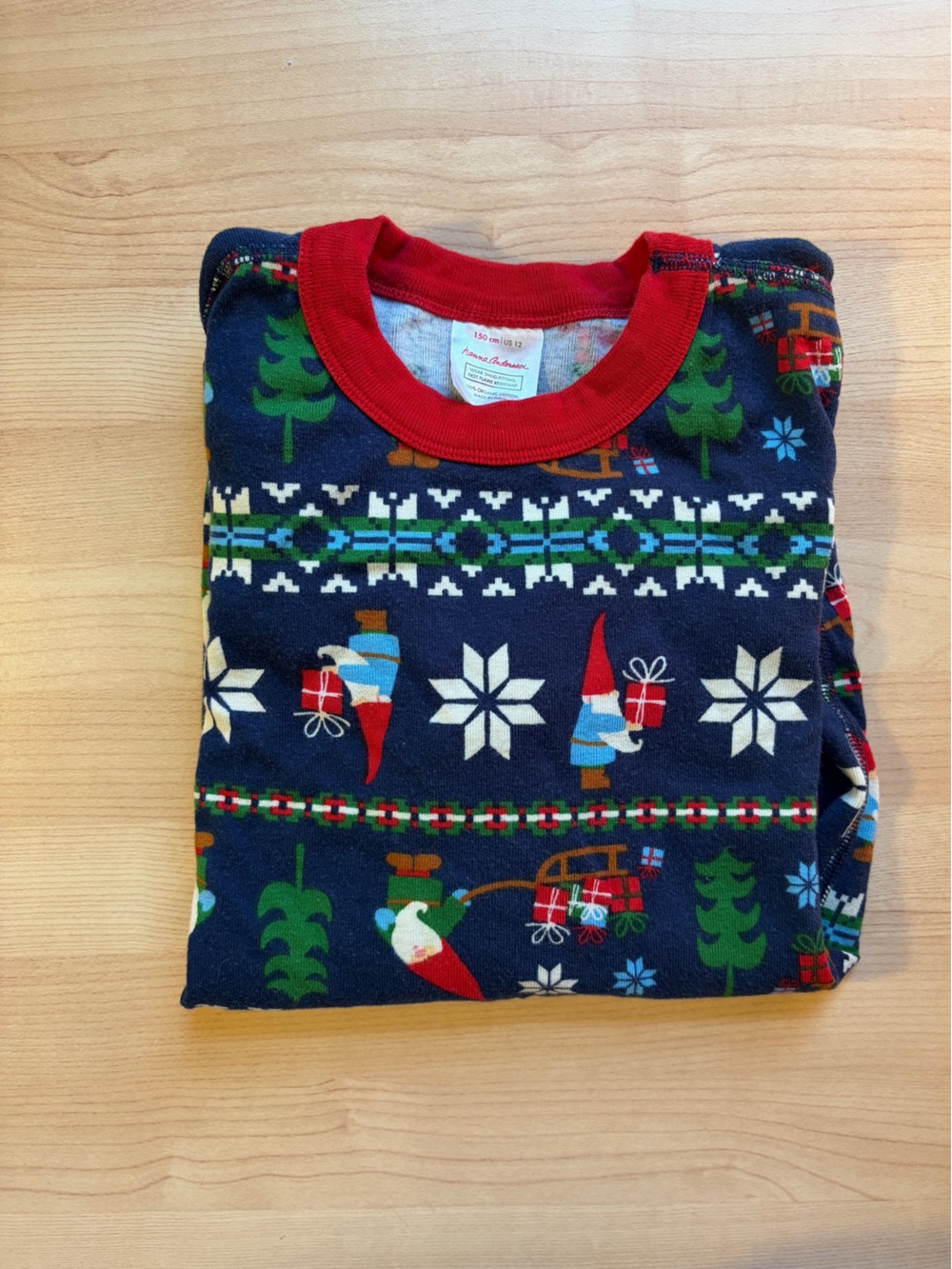 Hanna Andersson Holiday Gnome Print Pajama Top